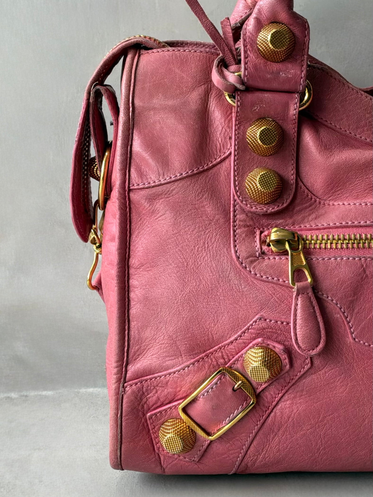 Balenciaga Classic City Pink on Gold Giant 21 Lambskin Bag