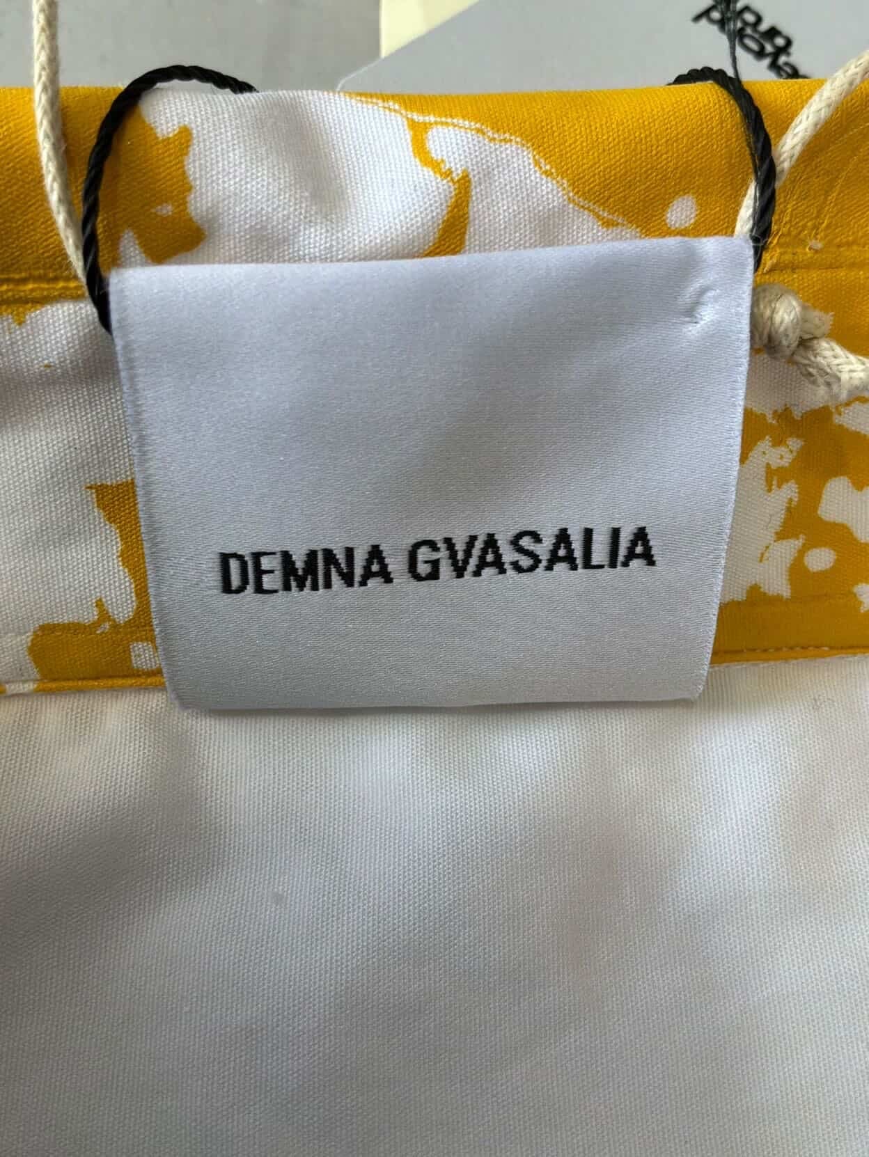 Vetements x DHL Oversized Shirt