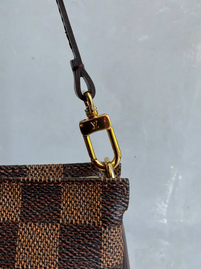 Louis Damier Ebene Navona Pochette