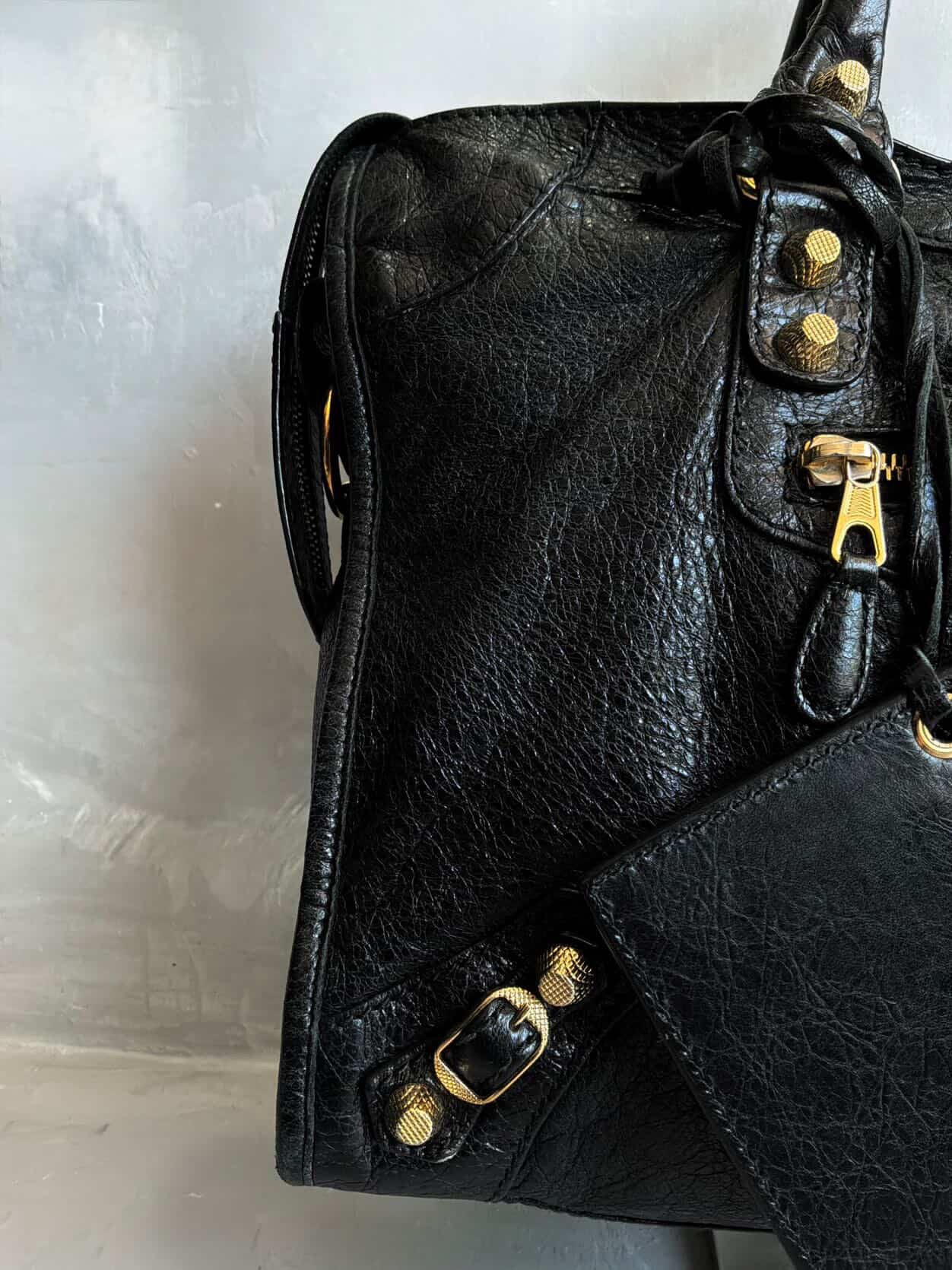 Balenciaga City Classic Medium Black On GHW