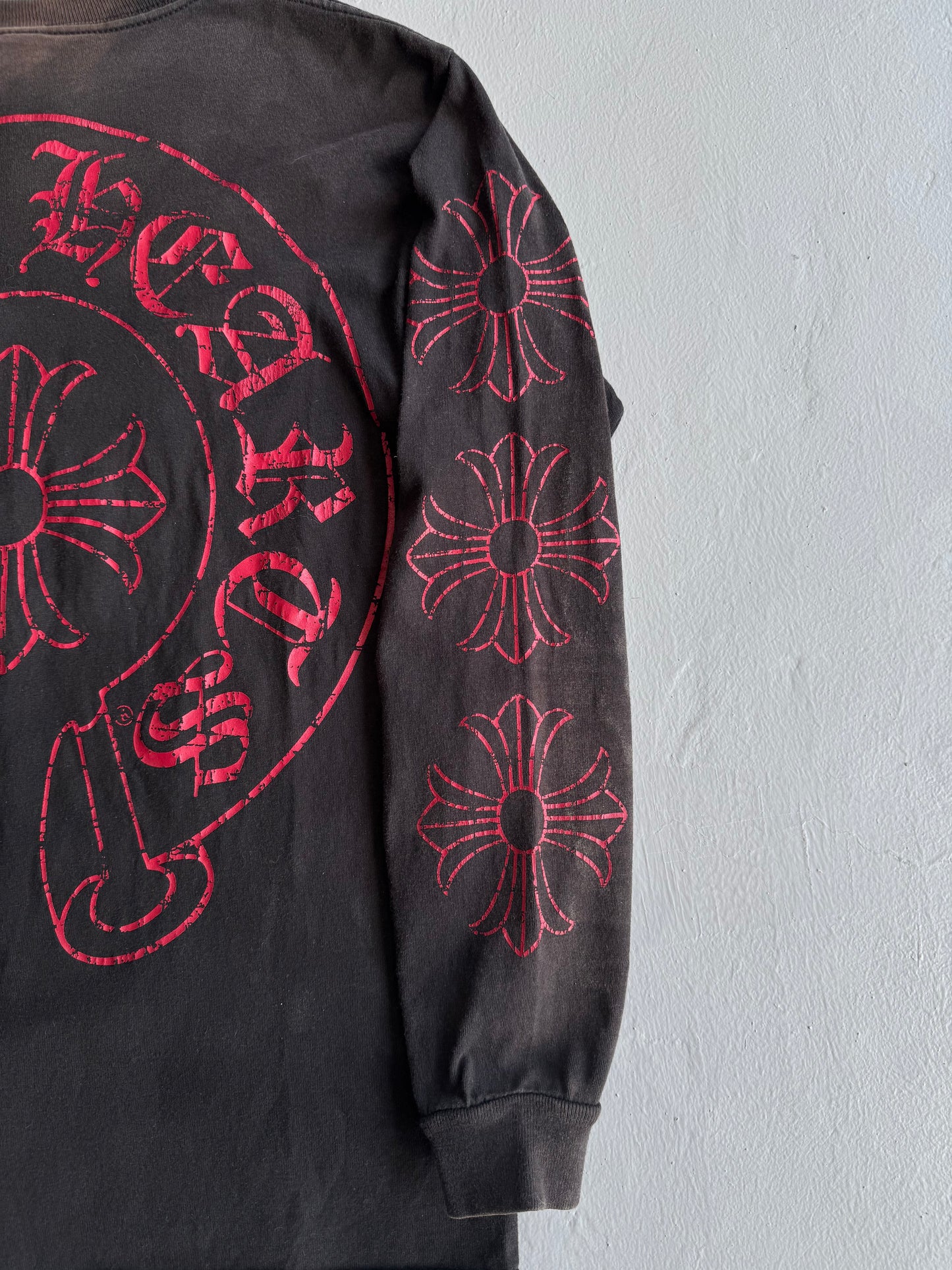 Vintage Chrome Hearts ‘Cracked’ Horseshoe Longsleeves