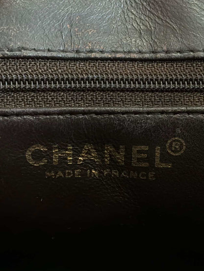 2002 Chanel Chocolate Brown Caviar Medallion Bag
