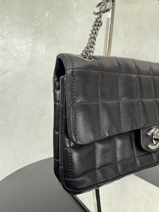 Chanel CC Pearl Small Flap Chain Bag