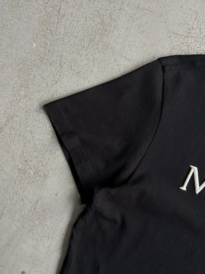 Moncler Script With Logo Balck Tee