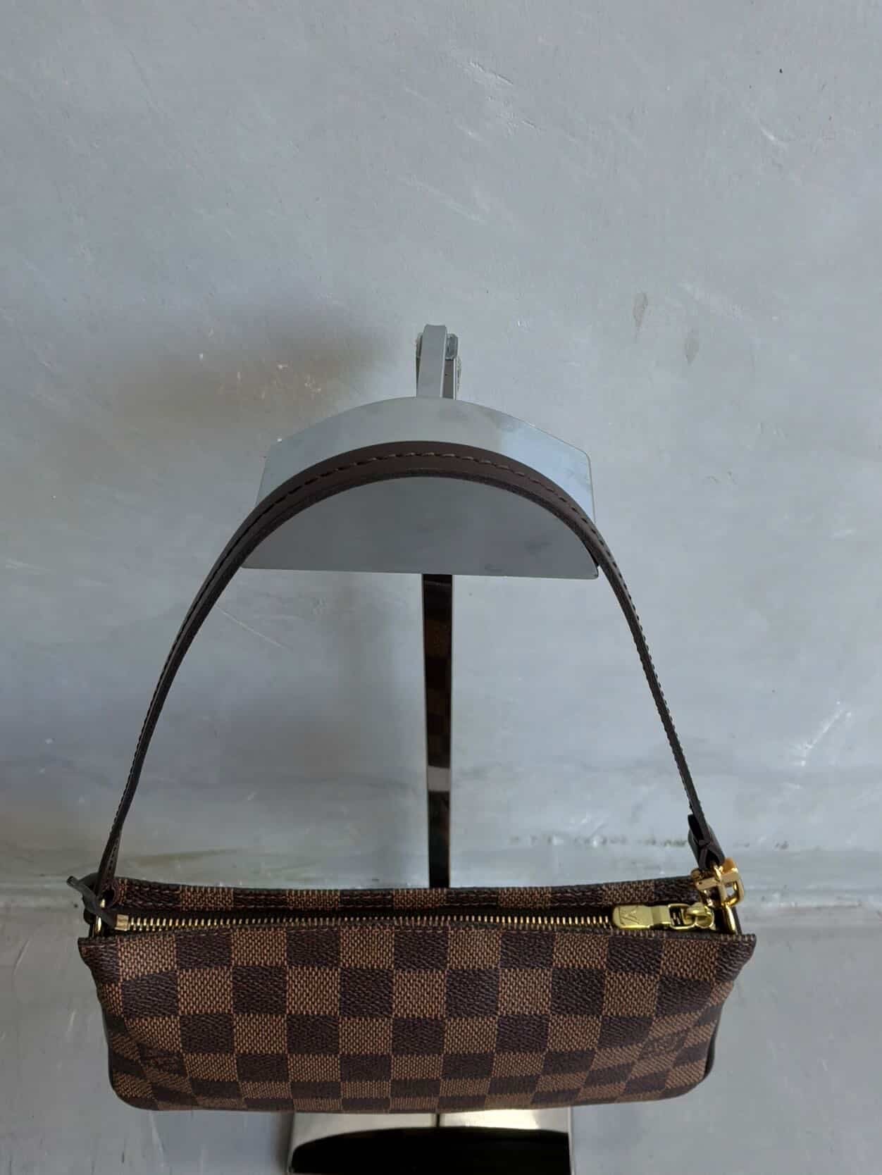 Louis Damier Ebene Navona Pochette