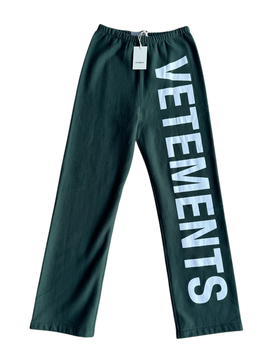 Vetements Vertical Script Sweatpants (Brand New)